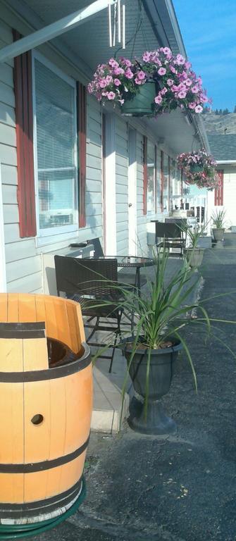 Mount View Motel Оливер Экстерьер фото